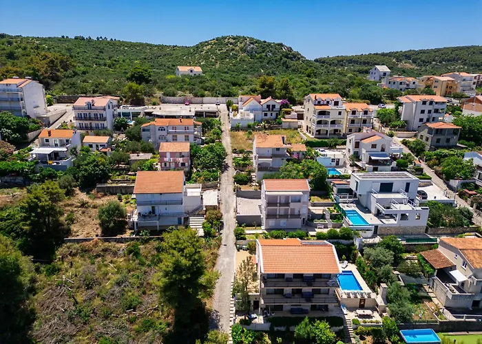 Villa Sunset Apartments