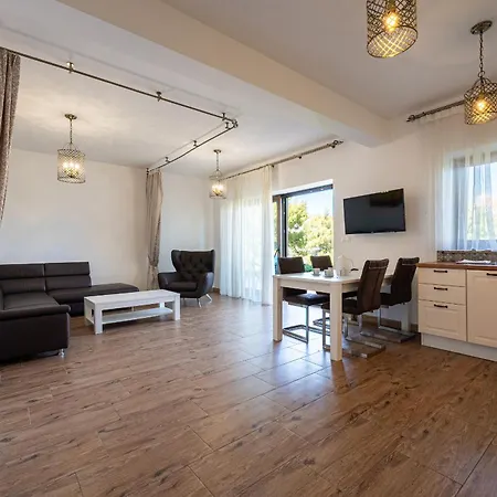 Villa Sunset Apartments Donji Okrug  Exterior photo