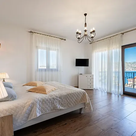 Villa Sunset Apartments Donji Okrug  Exterior photo